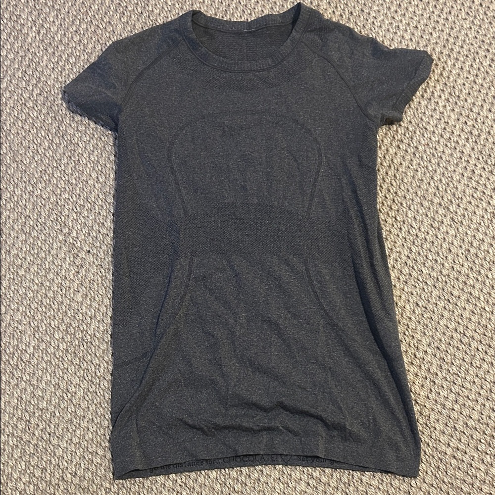 Lululemon top